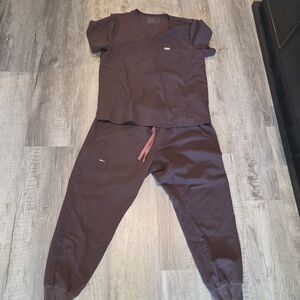 Figs Espresso Scrub Set